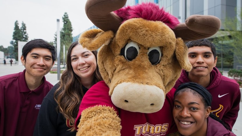 Students with mascot