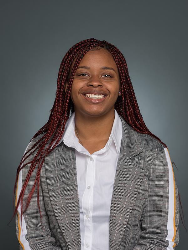 Nia Hicks Headshot
